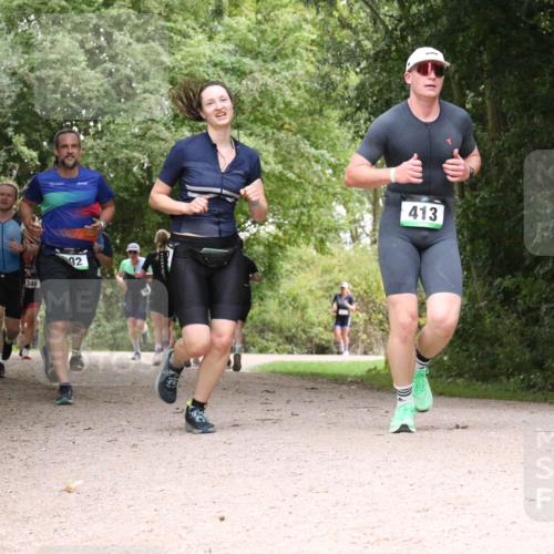 30.08.2026 - Elbe Triathlon Hamburg Antke Förster http://msf.ph/oto/10100729 30.08.2026 11:12:07 Laufen 346, 92, 413 meine-sportfotos.de