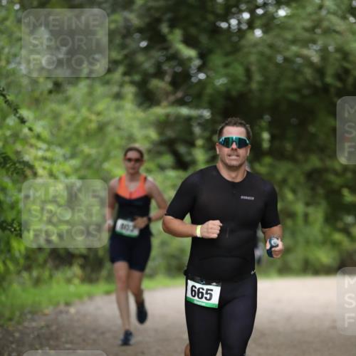 30.08.2026 - Elbe Triathlon Hamburg Antke Förster http://msf.ph/oto/10100738 30.08.2026 11:08:48 Laufen 807, 665 meine-sportfotos.de