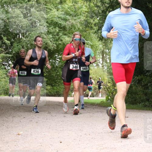 30.08.2026 - Elbe Triathlon Hamburg Antke Förster http://msf.ph/oto/10100741 30.08.2026 11:12:13 Laufen 805, 436, 346, 23, 565 meine-sportfotos.de