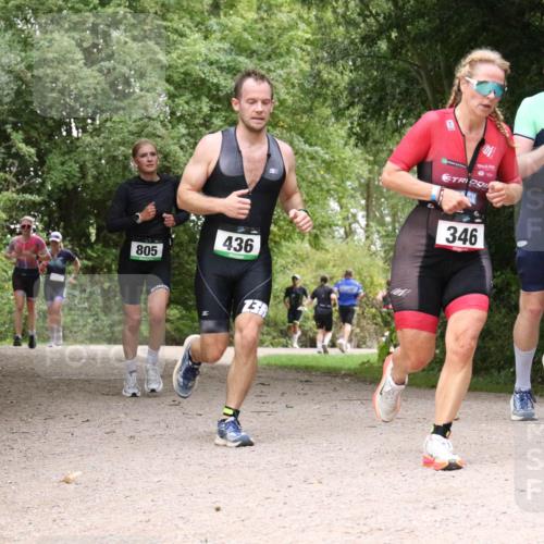 30.08.2026 - Elbe Triathlon Hamburg Antke Förster http://msf.ph/oto/10100745 30.08.2026 11:12:14 Laufen 436, 805, 346, 565 meine-sportfotos.de