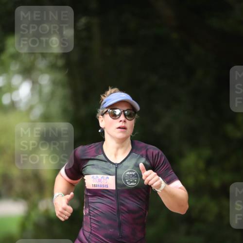 30.08.2026 - Elbe Triathlon Hamburg Antke Förster http://msf.ph/oto/10100760 30.08.2026 11:09:01 Laufen 1001 meine-sportfotos.de