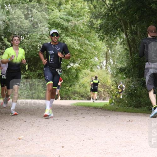 30.08.2026 - Elbe Triathlon Hamburg Antke Förster http://msf.ph/oto/10100761 30.08.2026 11:12:27 Laufen 64, 19 meine-sportfotos.de