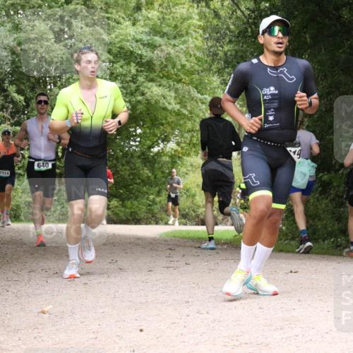 30.08.2026 - Elbe Triathlon Hamburg Antke Förster http://msf.ph/oto/10100765 30.08.2026 11:12:28 Laufen 1114, 640 meine-sportfotos.de