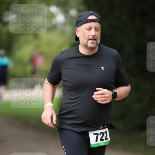 30.08.2026 - Elbe Triathlon Hamburg Antke Förster http://msf.ph/oto/10100836 30.08.2026 11:10:04 Laufen 722 meine-sportfotos.de