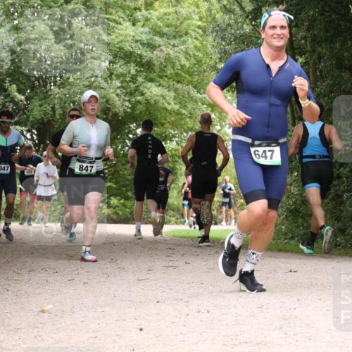 30.08.2026 - Elbe Triathlon Hamburg Antke Förster http://msf.ph/oto/10100847 30.08.2026 11:13:11 Laufen 1047, 468, 847, 647 meine-sportfotos.de