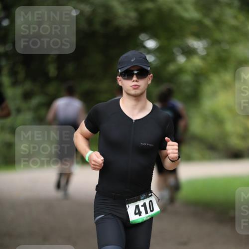 30.08.2026 - Elbe Triathlon Hamburg Antke Förster http://msf.ph/oto/10100866 30.08.2026 11:10:22 Laufen 410 meine-sportfotos.de