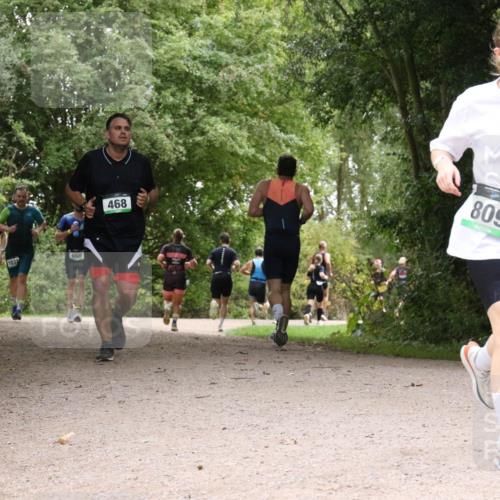 30.08.2026 - Elbe Triathlon Hamburg Antke Förster http://msf.ph/oto/10100869 30.08.2026 11:13:19 Laufen 623, 1032, 650, 468, 809 meine-sportfotos.de