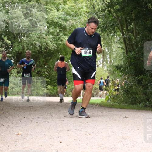 30.08.2026 - Elbe Triathlon Hamburg Antke Förster http://msf.ph/oto/10100873 30.08.2026 11:13:22 Laufen 623, 1032, 650, 468 meine-sportfotos.de