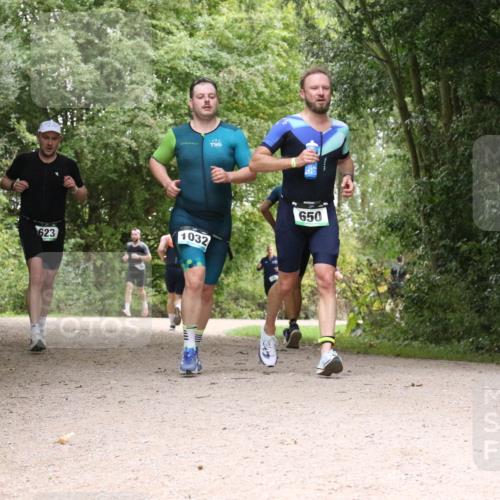 30.08.2026 - Elbe Triathlon Hamburg Antke Förster http://msf.ph/oto/10100881 30.08.2026 11:13:25 Laufen 1032, 623, 650 meine-sportfotos.de