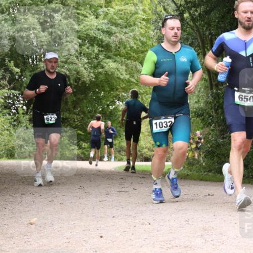 30.08.2026 - Elbe Triathlon Hamburg Antke Förster http://msf.ph/oto/10100885 30.08.2026 11:13:26 Laufen 623, 1032, 650 meine-sportfotos.de