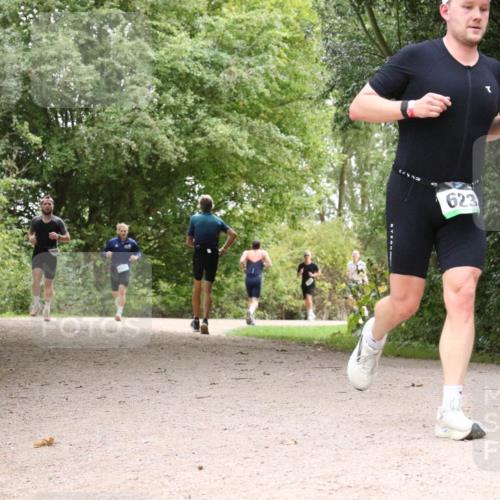 30.08.2026 - Elbe Triathlon Hamburg Antke Förster http://msf.ph/oto/10100893 30.08.2026 11:13:28 Laufen 1972, 623 meine-sportfotos.de