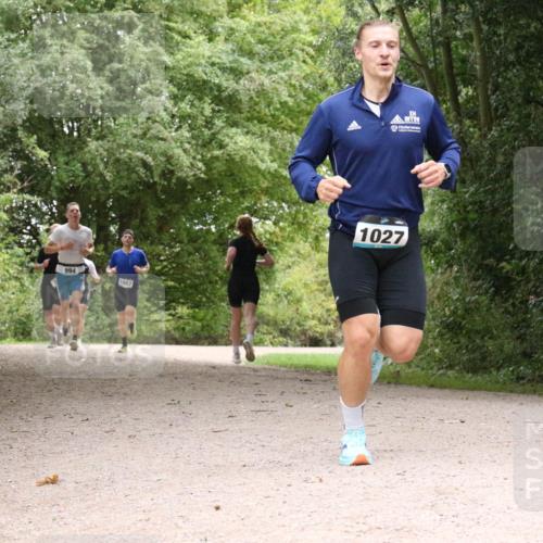 30.08.2026 - Elbe Triathlon Hamburg Antke Förster http://msf.ph/oto/10100907 30.08.2026 11:13:37 Laufen 994, 1057, 1027 meine-sportfotos.de