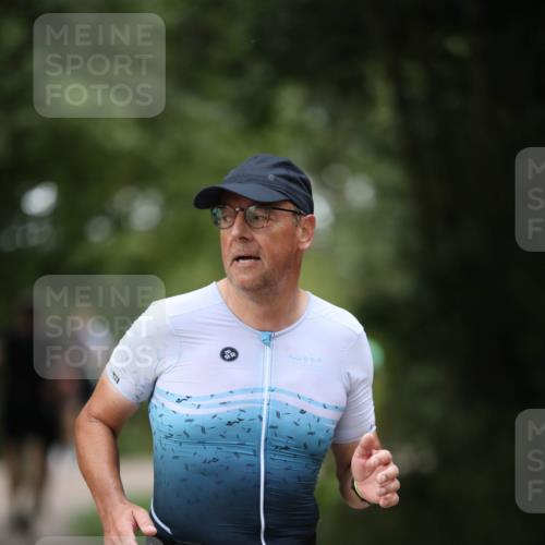 30.08.2026 - Elbe Triathlon Hamburg Antke Förster http://msf.ph/oto/10100908 30.08.2026 11:10:48 Laufen 50224, 750 meine-sportfotos.de