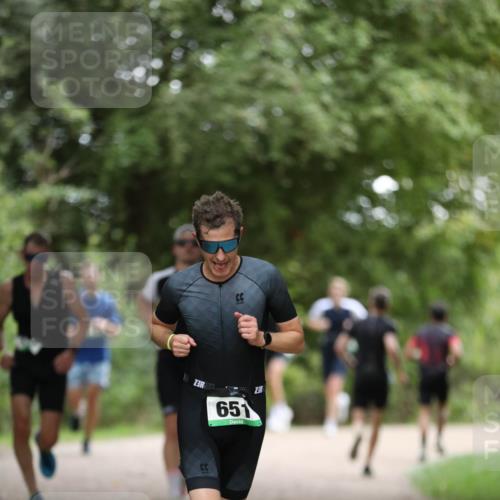30.08.2026 - Elbe Triathlon Hamburg Antke Förster http://msf.ph/oto/10100910 30.08.2026 11:10:49 Laufen 238, 651, 3 meine-sportfotos.de