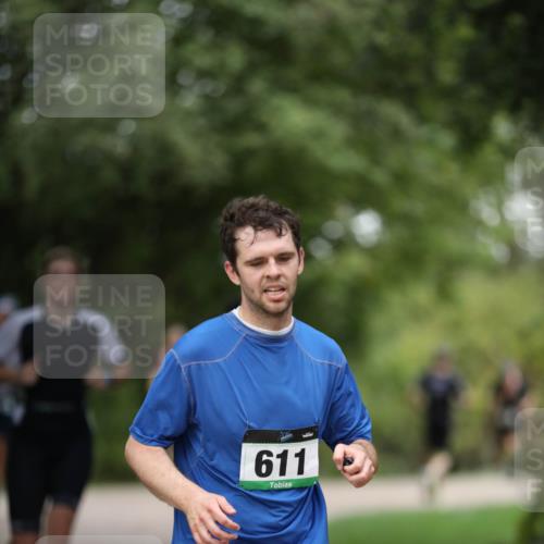 30.08.2026 - Elbe Triathlon Hamburg Antke Förster http://msf.ph/oto/10100926 30.08.2026 11:10:59 Laufen 611 meine-sportfotos.de