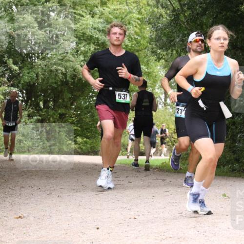 30.08.2026 - Elbe Triathlon Hamburg Antke Förster http://msf.ph/oto/10100939 30.08.2026 11:14:02 Laufen 775, 537, 121 meine-sportfotos.de