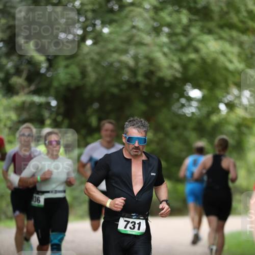 30.08.2026 - Elbe Triathlon Hamburg Antke Förster http://msf.ph/oto/10100954 30.08.2026 11:11:15 Laufen 06, 731, 2 meine-sportfotos.de