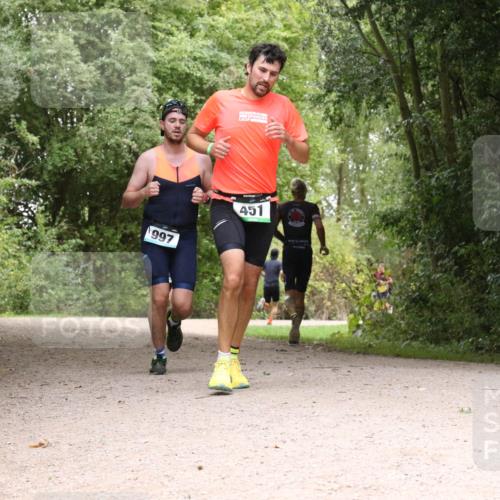 30.08.2026 - Elbe Triathlon Hamburg Antke Förster http://msf.ph/oto/10100981 30.08.2026 11:14:29 Laufen 997, 451 meine-sportfotos.de