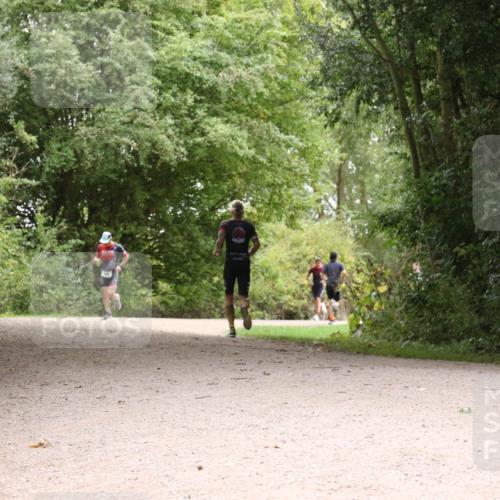 30.08.2026 - Elbe Triathlon Hamburg Antke Förster http://msf.ph/oto/10100987 30.08.2026 11:14:31 Laufen 45 meine-sportfotos.de