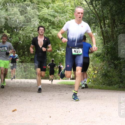 30.08.2026 - Elbe Triathlon Hamburg Antke Förster http://msf.ph/oto/10101005 30.08.2026 11:14:52 Laufen 441, 516, 435 meine-sportfotos.de