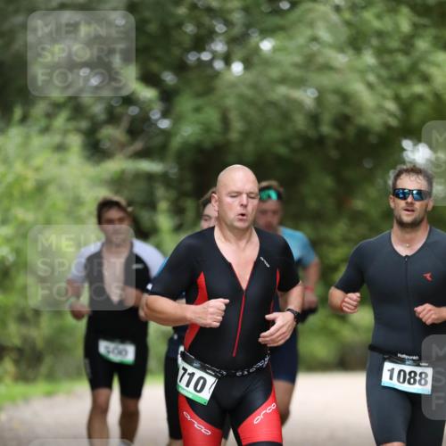 30.08.2026 - Elbe Triathlon Hamburg Antke Förster http://msf.ph/oto/10101018 30.08.2026 11:11:52 Laufen 500, 710, 1088 meine-sportfotos.de