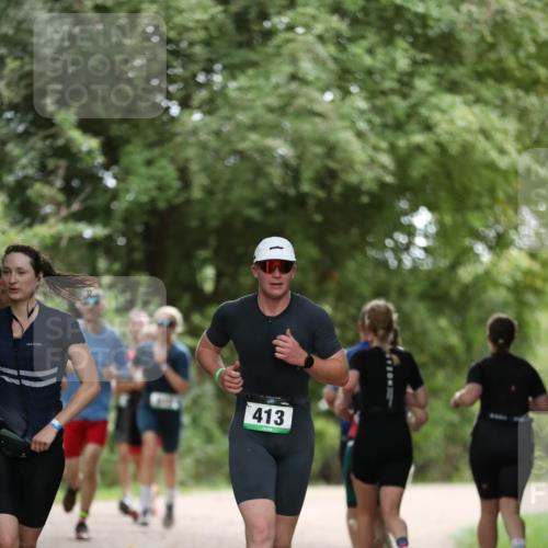 30.08.2026 - Elbe Triathlon Hamburg Antke Förster http://msf.ph/oto/10101034 30.08.2026 11:12:05 Laufen 413 meine-sportfotos.de