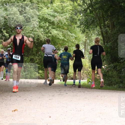 30.08.2026 - Elbe Triathlon Hamburg Antke Förster http://msf.ph/oto/10101121 30.08.2026 11:15:51 Laufen 984 meine-sportfotos.de
