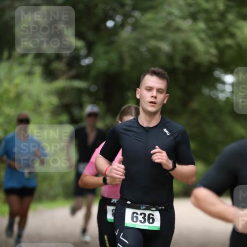 30.08.2026 - Elbe Triathlon Hamburg Antke Förster http://msf.ph/oto/10101138 30.08.2026 11:12:58 Laufen 2, 636 meine-sportfotos.de