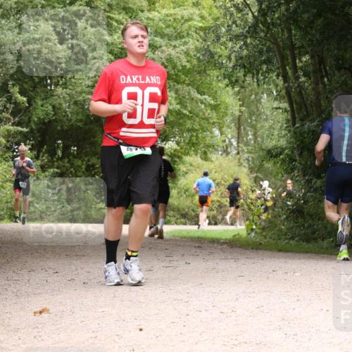 30.08.2026 - Elbe Triathlon Hamburg Antke Förster http://msf.ph/oto/10101145 30.08.2026 11:16:20 Laufen 96, 479 meine-sportfotos.de