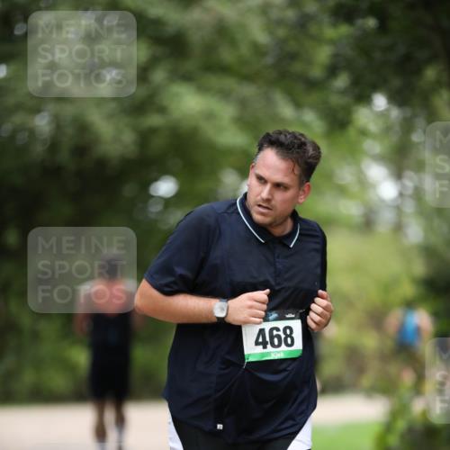30.08.2026 - Elbe Triathlon Hamburg Antke Förster http://msf.ph/oto/10101184 30.08.2026 11:13:23 Laufen 468 meine-sportfotos.de