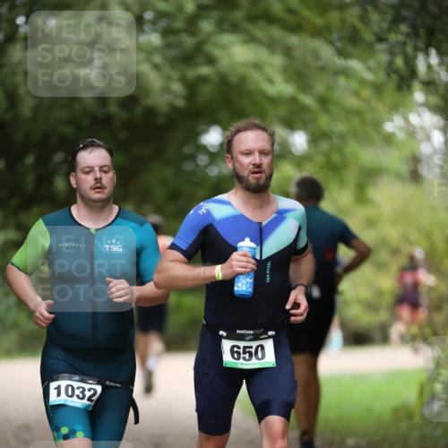30.08.2026 - Elbe Triathlon Hamburg Antke Förster http://msf.ph/oto/10101190 30.08.2026 11:13:26 Laufen 1032, 735, 650 meine-sportfotos.de