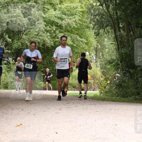 30.08.2026 - Elbe Triathlon Hamburg Antke Förster http://msf.ph/oto/10101195 30.08.2026 11:16:48 Laufen 927, 822, 1083 meine-sportfotos.de