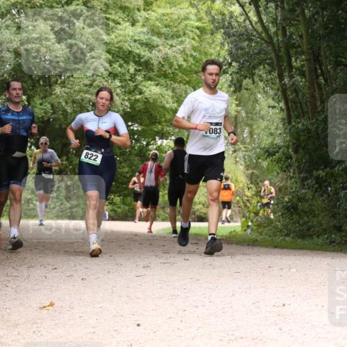 30.08.2026 - Elbe Triathlon Hamburg Antke Förster http://msf.ph/oto/10101197 30.08.2026 11:16:49 Laufen 822, 083 meine-sportfotos.de