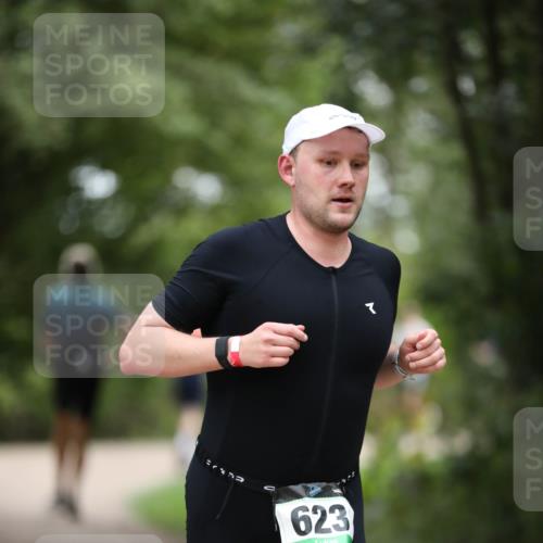 30.08.2026 - Elbe Triathlon Hamburg Antke Förster http://msf.ph/oto/10101202 30.08.2026 11:13:30 Laufen 623 meine-sportfotos.de