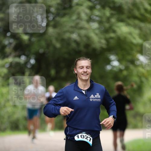 30.08.2026 - Elbe Triathlon Hamburg Antke Förster http://msf.ph/oto/10101214 30.08.2026 11:13:37 Laufen 027 meine-sportfotos.de
