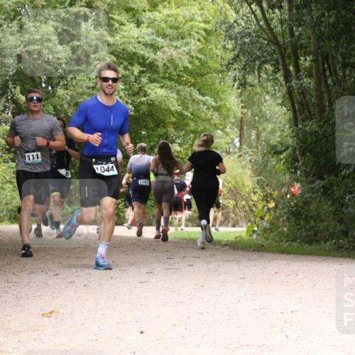 30.08.2026 - Elbe Triathlon Hamburg Antke Förster http://msf.ph/oto/10101251 30.08.2026 11:17:20 Laufen 1111, 044, 1287 meine-sportfotos.de