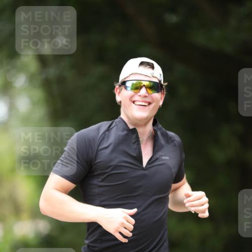 30.08.2026 - Elbe Triathlon Hamburg Antke Förster http://msf.ph/oto/10101270 30.08.2026 11:14:18 Laufen 1000 meine-sportfotos.de
