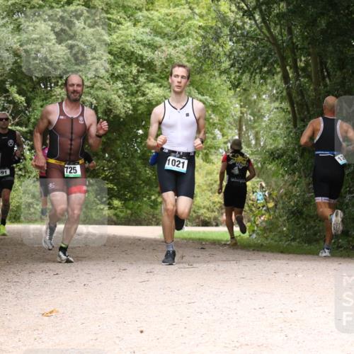 30.08.2026 - Elbe Triathlon Hamburg Antke Förster http://msf.ph/oto/10101283 30.08.2026 11:17:46 Laufen 491, 725, 1021 meine-sportfotos.de