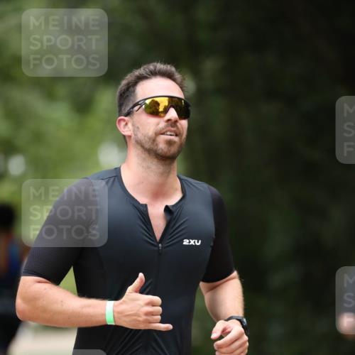 30.08.2026 - Elbe Triathlon Hamburg Antke Förster http://msf.ph/oto/10101332 30.08.2026 11:15:00 Laufen 441, 2 meine-sportfotos.de