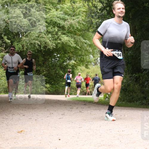30.08.2026 - Elbe Triathlon Hamburg Antke Förster http://msf.ph/oto/10101337 30.08.2026 11:18:17 Laufen 1059, 1029, 94 meine-sportfotos.de