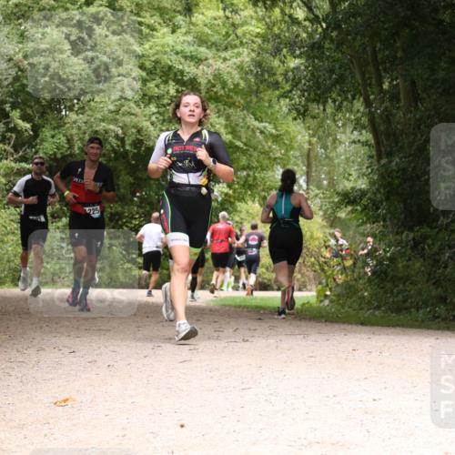 30.08.2026 - Elbe Triathlon Hamburg Antke Förster http://msf.ph/oto/10101411 30.08.2026 11:19:00 Laufen 225 meine-sportfotos.de