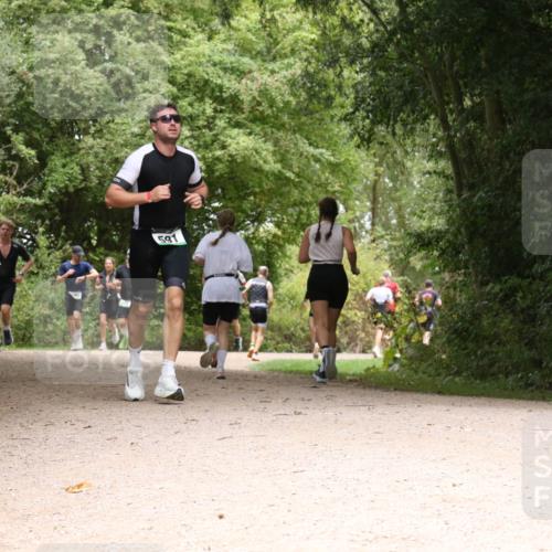30.08.2026 - Elbe Triathlon Hamburg Antke Förster http://msf.ph/oto/10101421 30.08.2026 11:19:04 Laufen 591 meine-sportfotos.de