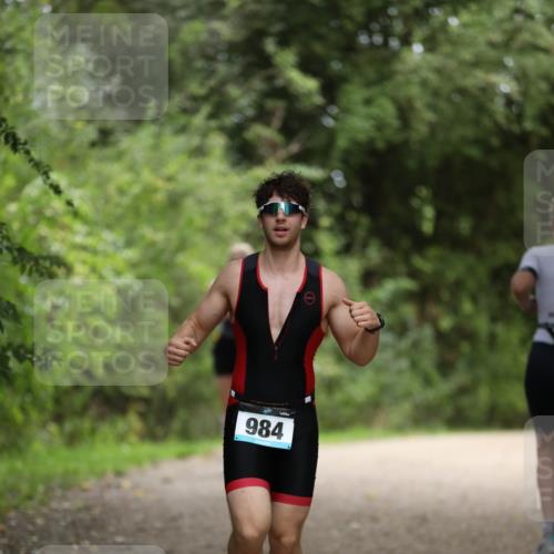 30.08.2026 - Elbe Triathlon Hamburg Antke Förster http://msf.ph/oto/10101430 30.08.2026 11:15:52 Laufen 1, 984 meine-sportfotos.de