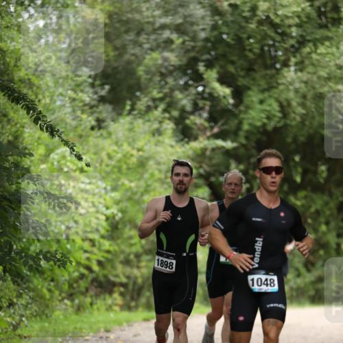 30.08.2026 - Elbe Triathlon Hamburg Antke Förster http://msf.ph/oto/10101474 30.08.2026 11:16:33 Laufen 1898, 1048 meine-sportfotos.de