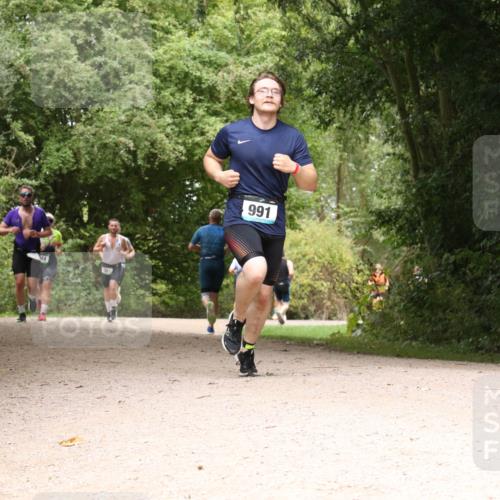 30.08.2026 - Elbe Triathlon Hamburg Antke Förster http://msf.ph/oto/10101479 30.08.2026 11:19:43 Laufen 547, 991 meine-sportfotos.de