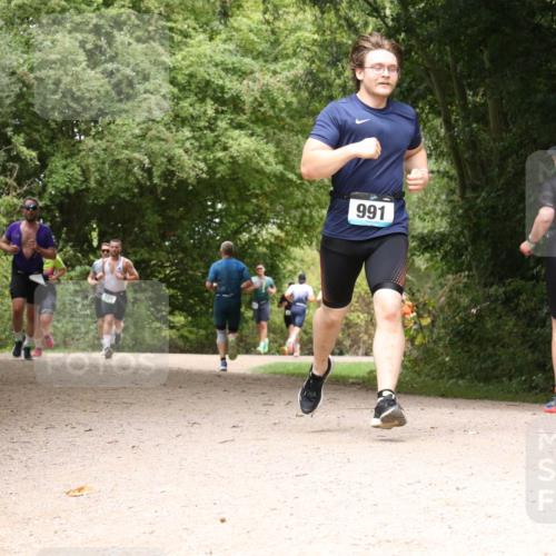 30.08.2026 - Elbe Triathlon Hamburg Antke Förster http://msf.ph/oto/10101481 30.08.2026 11:19:44 Laufen 561, 991 meine-sportfotos.de