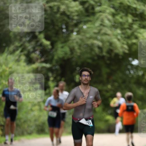 30.08.2026 - Elbe Triathlon Hamburg Antke Förster http://msf.ph/oto/10101496 30.08.2026 11:16:45 Laufen  meine-sportfotos.de
