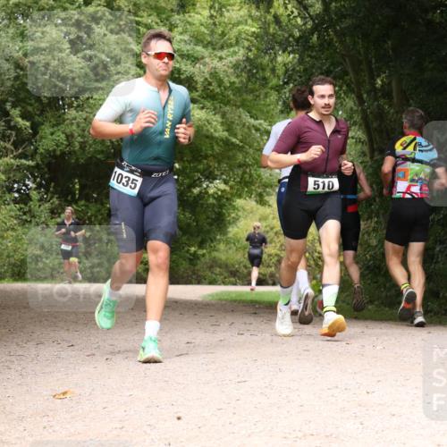 30.08.2026 - Elbe Triathlon Hamburg Antke Förster http://msf.ph/oto/10101505 30.08.2026 11:19:57 Laufen 902, 1035, 510 meine-sportfotos.de