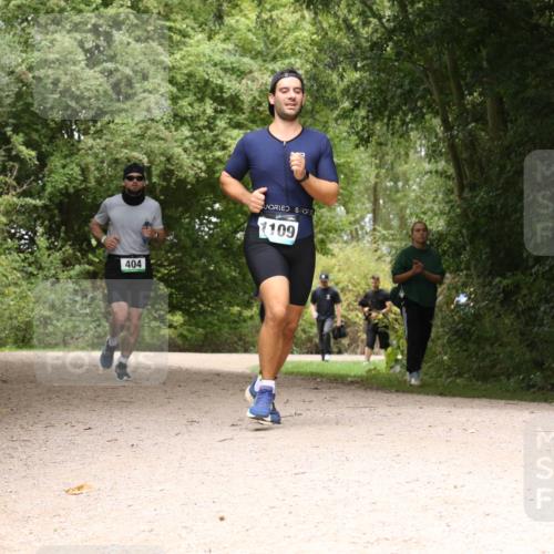 30.08.2026 - Elbe Triathlon Hamburg Antke Förster http://msf.ph/oto/10101593 30.08.2026 11:20:52 Laufen 404, 109, 59 meine-sportfotos.de