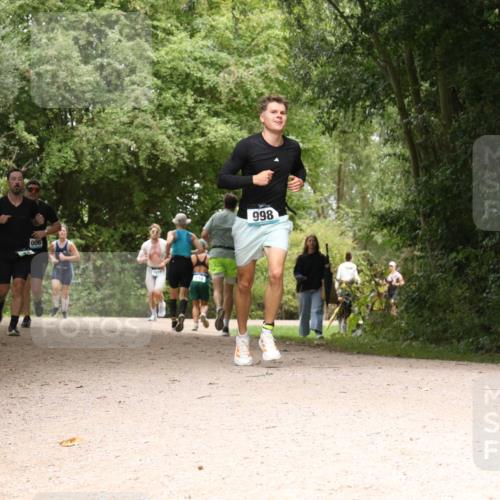 30.08.2026 - Elbe Triathlon Hamburg Antke Förster http://msf.ph/oto/10101631 30.08.2026 11:21:23 Laufen 006, 101, 998 meine-sportfotos.de